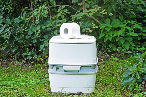 Best Portable restroom trailer rental  in Arbury Hls, IL