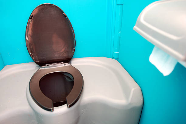 Best Portable bathroom rental  in Arbury Hls, IL